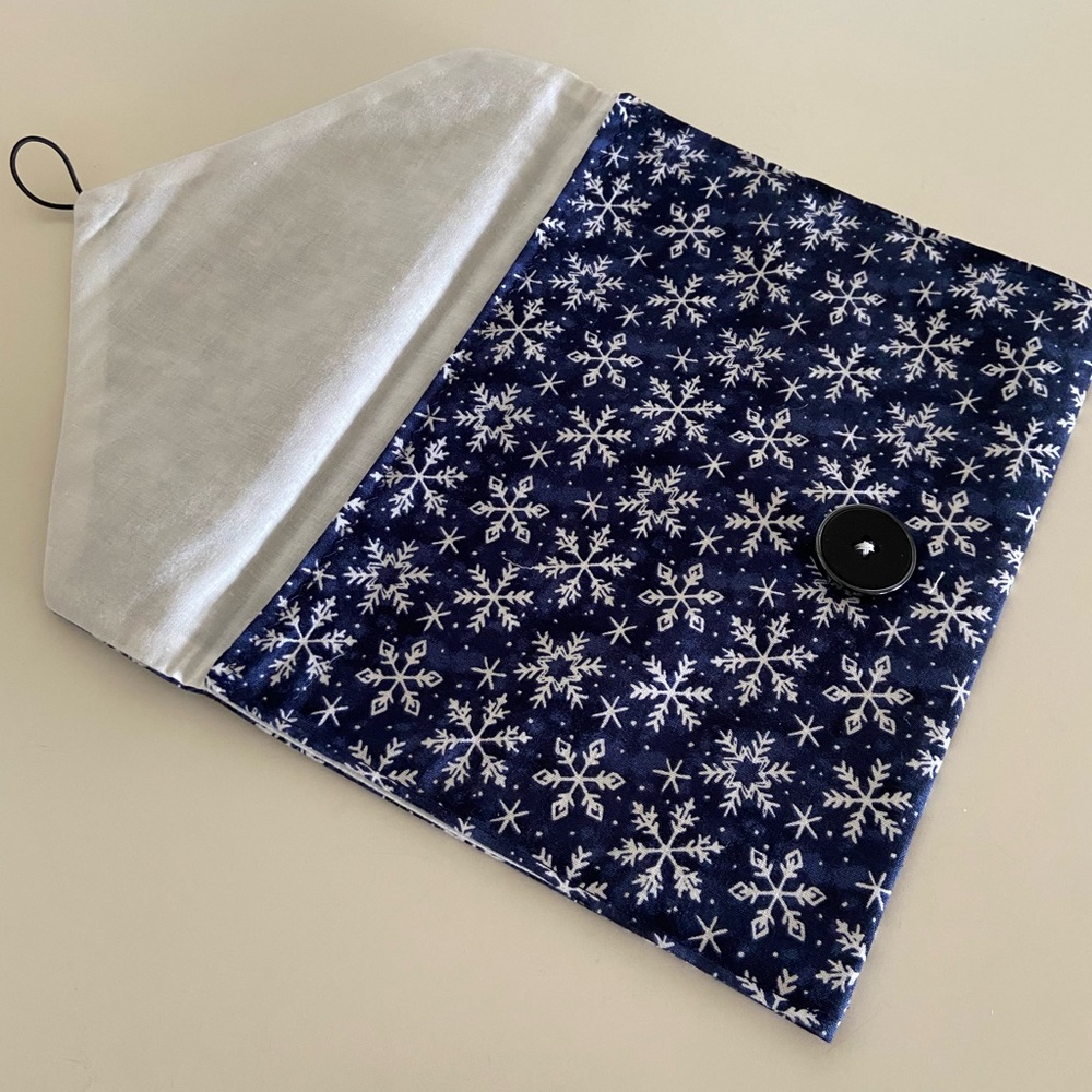 CUTE SNOWFLAKE PATTERN ENVELOPE POUCH - Picture 3 of 6